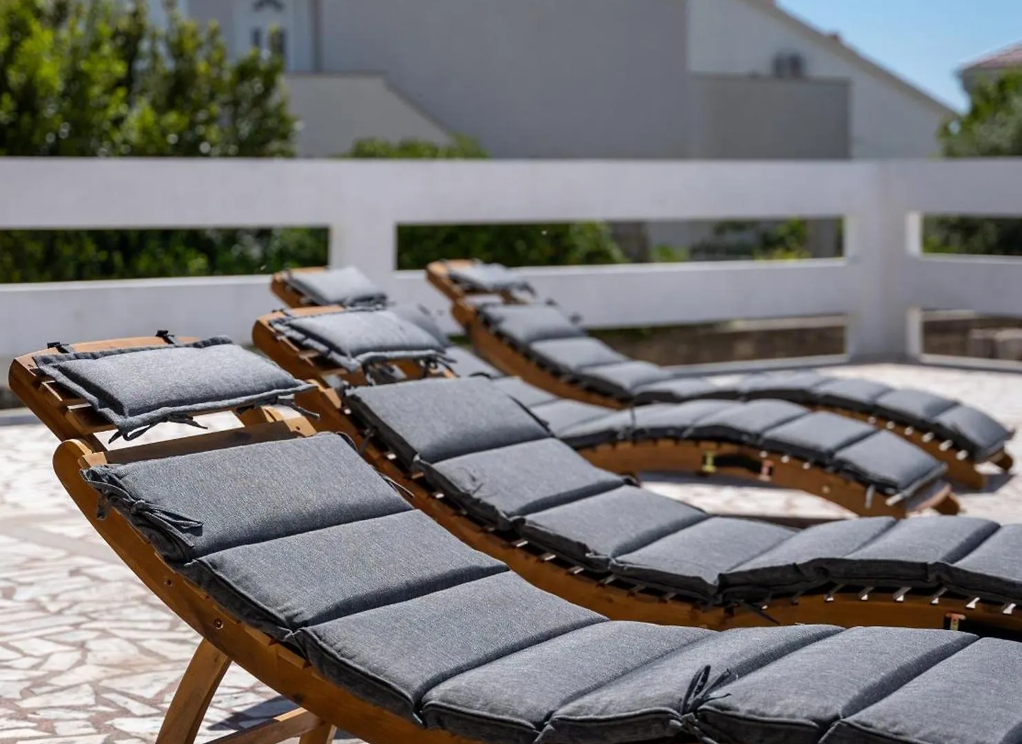 Apartment Kosljun With Pool